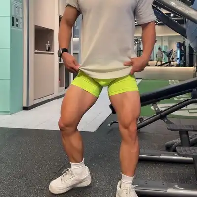 何龙